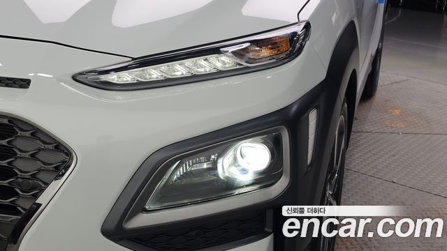 Hyundai Kona 1.6 Turbo 2WD Premium 2018 — фото 22
