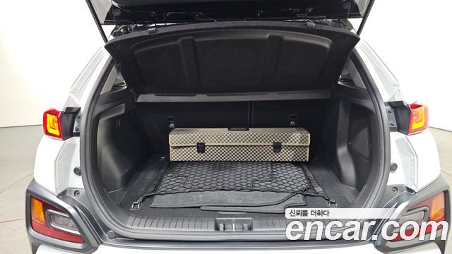 Hyundai Kona 1.6 Turbo 2WD Premium 2018 — фото 31