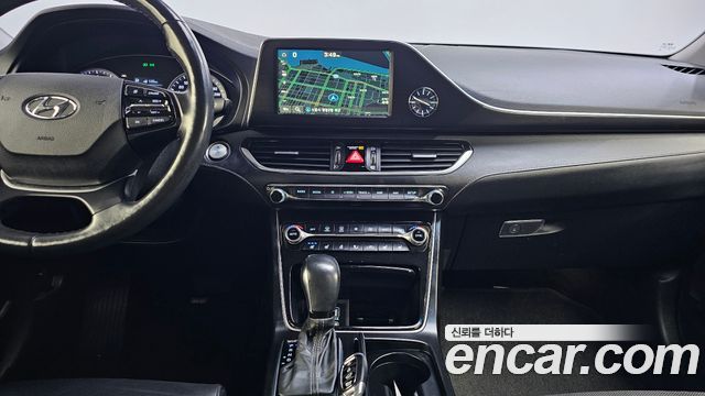 Hyundai Grandeur (IG) 2.4 Premium 2019 — фото 17