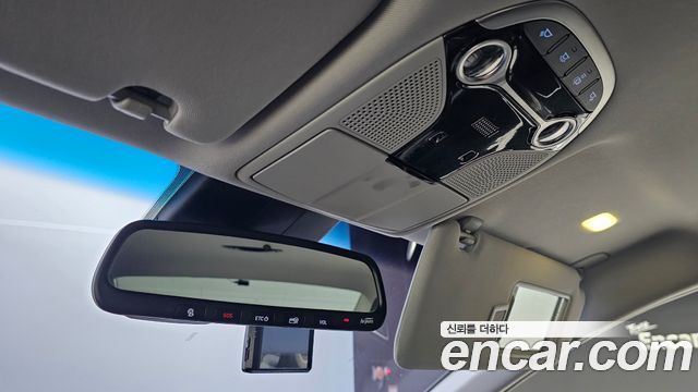 Hyundai Grandeur (IG) 2.4 Premium 2019 — фото 18