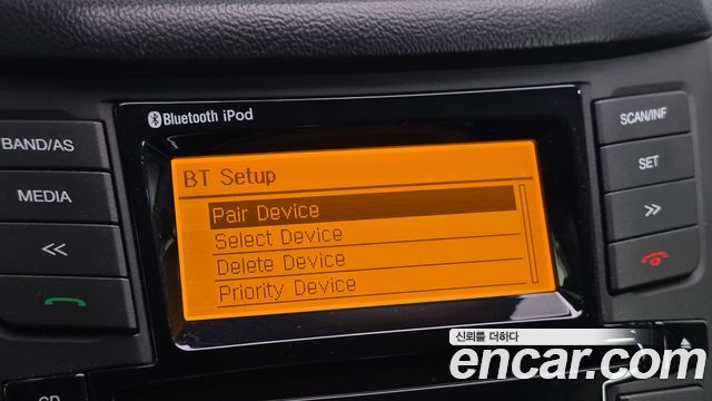 KG Mobility (SsangYong) Korando C 2.0 CVT 2WD Deluxe 2014 — фото 17