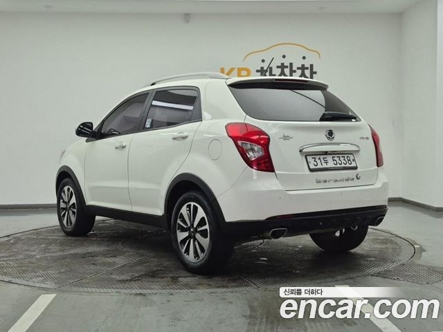 KG Mobility (SsangYong) Korando C 2.0 CVT 2WD Deluxe 2015 — фото 3