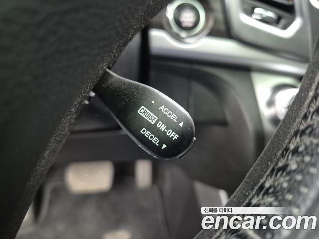 KG Mobility (SsangYong) Korando C 2.0 CVT 2WD Deluxe 2015 — фото 20