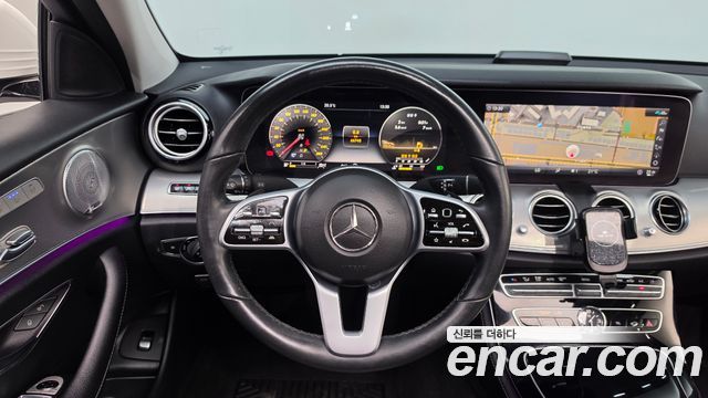 Mercedes-Benz E-Class (W213) E300 4MATIC AMG Line 2020 — фото 12