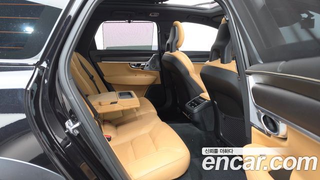 Volvo V90 Cross Country D5 PRO AWD 2017 — фото 12