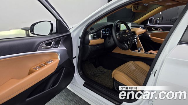 Genesis G70 Gasoline 2.0T 4WD 2022 — фото 10
