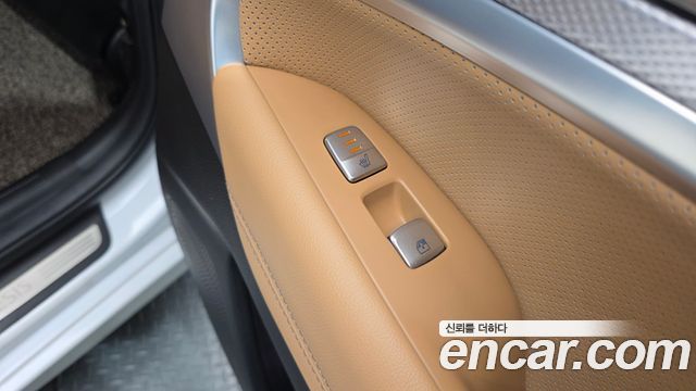 Genesis G70 Gasoline 2.0T 4WD 2022 — фото 19