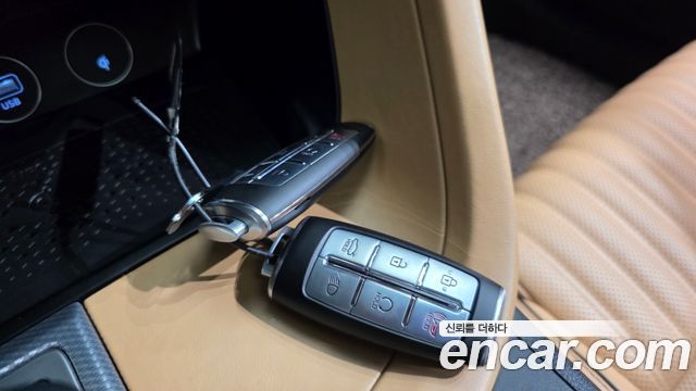 Genesis G70 Gasoline 2.0T 4WD 2022 — фото 40