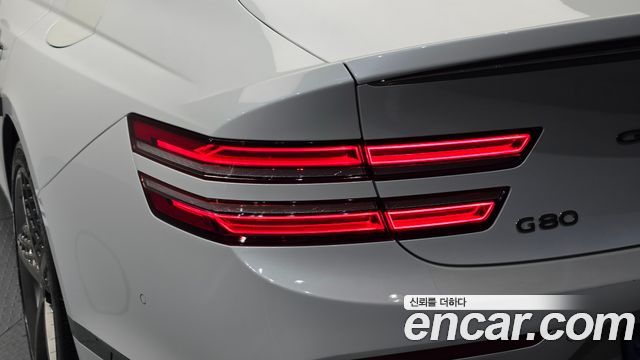 Genesis G80 (RG3) Gasoline 2.5 Turbo AWD 2022 — фото 23