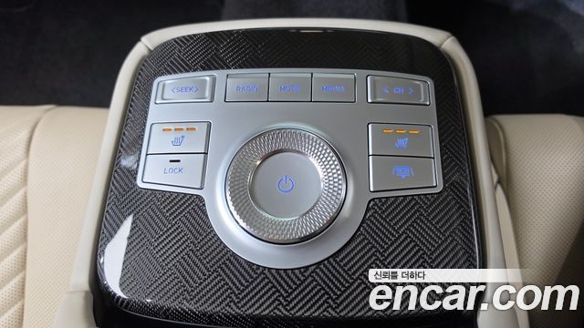 Genesis G80 (RG3) Gasoline 2.5 Turbo AWD 2022 — фото 43