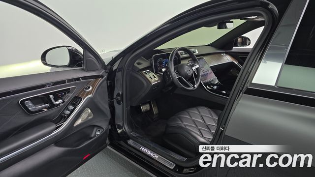 Mercedes-Benz S-Class (W223) Maybach S680 4MATIC 2023 — фото 10