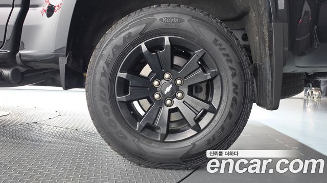 Chevrolet Real New Colorado 3.6 Z71-X Midnight 4WD 2021 — фото 21