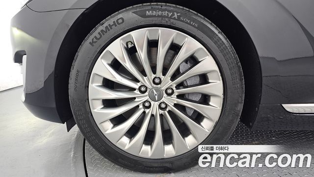 Genesis EQ900 3.8 GDI AWD Prestige 2016 — фото 5