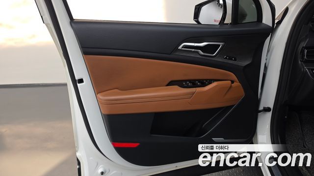 Kia Sportage Hybrid (V) Signature 2WD 2023 — фото 24