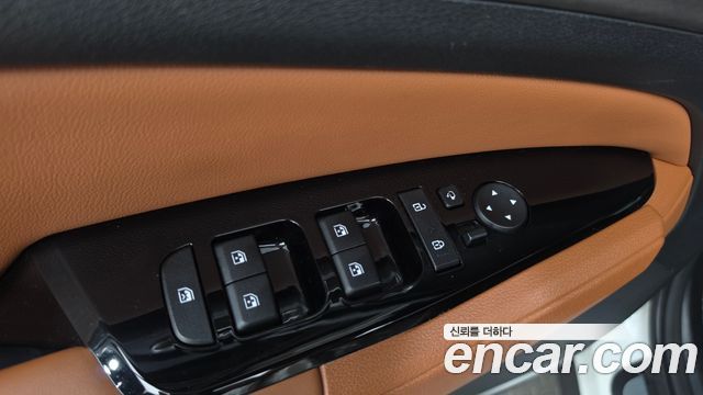 Kia Sportage Hybrid (V) Signature 2WD 2023 — фото 30