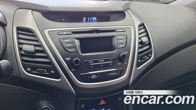Hyundai Avante 1.6 GDi Modern Standard 2015 — фото 10