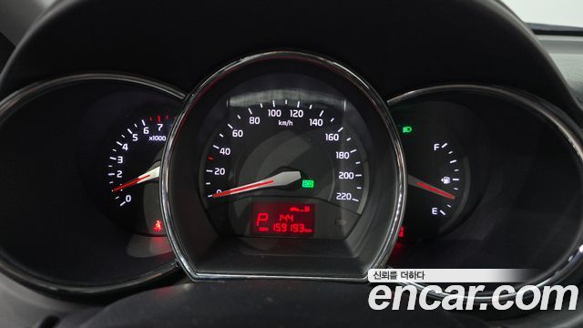 Kia Pride 1.6 GDI Sedan Luxury 2013 — фото 8