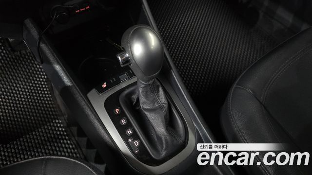 Kia Pride 1.6 GDI Sedan Luxury 2013 — фото 9