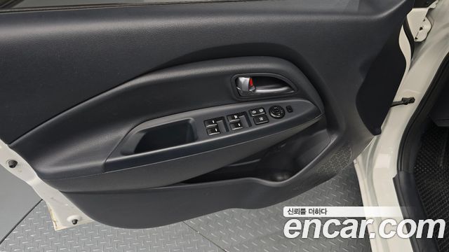 Kia Pride 1.6 GDI Sedan Luxury 2013 — фото 24