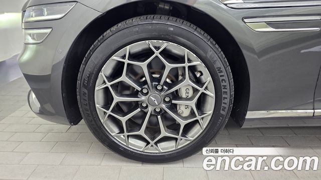 Genesis G80 (RG3) Gasoline 3.5 Turbo AWD 2023 — фото 5