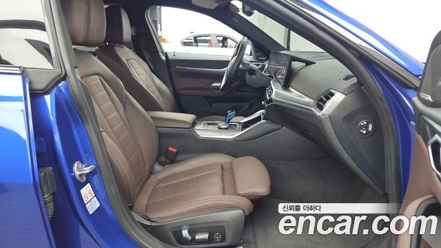 BMW i4 eDrive40 M Sports Pro 2023 — фото 11