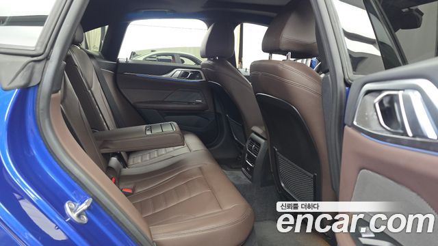 BMW i4 eDrive40 M Sports Pro 2023 — фото 12