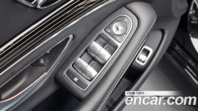 Mercedes-Benz S-Class (W222) Maybach S560 4MATIC 2018 — фото 29