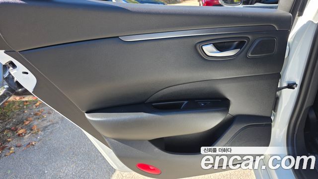 Renault Korea SM6 2.0 LPe SE (Rental car) 2019 — фото 25