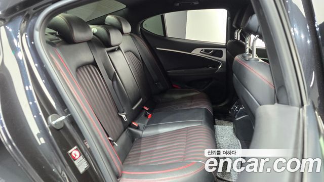 Genesis G70 2.0T AWD Sport Package 2018 — фото 11