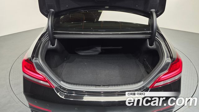 Genesis G70 2.0T AWD Sport Package 2018 — фото 17