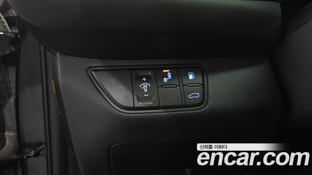 Genesis G70 2.0T AWD Sport Package 2018 — фото 20