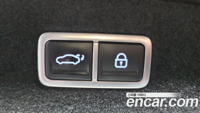Genesis G90 (RS4) Gasoline 3.5 Turbo AWD 2023 — фото 31