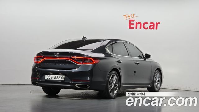Hyundai Grandeur (IG) 2.4 Exclusive Special 2019 — фото 2
