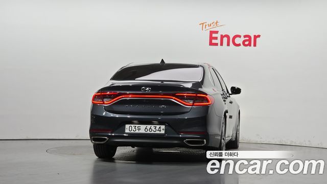 Hyundai Grandeur (IG) 2.4 Exclusive Special 2019 — фото 4