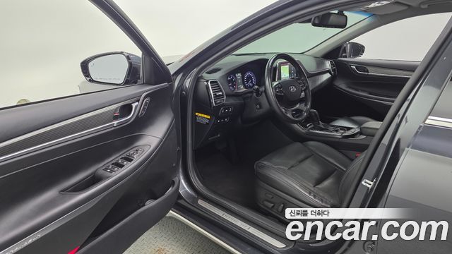 Hyundai Grandeur (IG) 2.4 Exclusive Special 2019 — фото 10