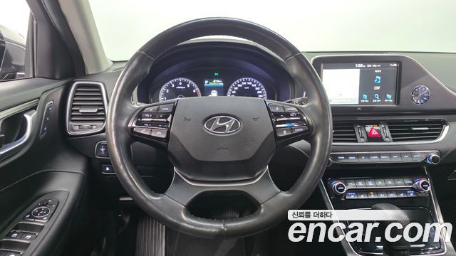 Hyundai Grandeur (IG) 2.4 Exclusive Special 2019 — фото 14