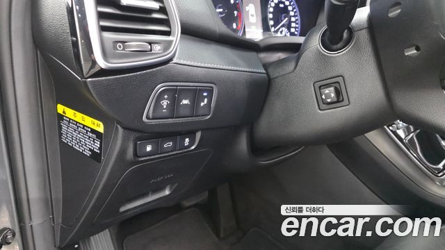 Hyundai Grandeur (IG) 2.4 Exclusive Special 2019 — фото 19