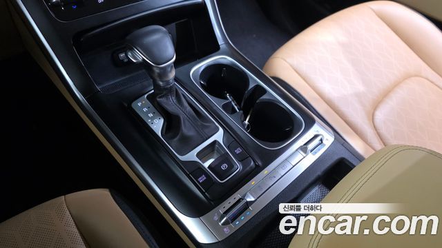 Kia Carnival (IV) Gasoline 9-Seater Prestige 2023 — фото 9