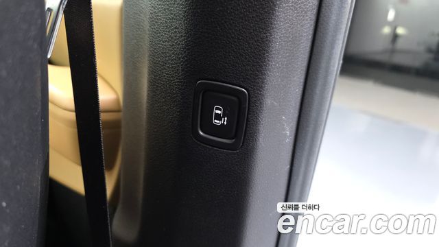 Kia Carnival (IV) Gasoline 9-Seater Prestige 2023 — фото 18