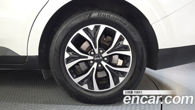 Kia Carnival (IV) Gasoline 9-Seater Prestige 2023 — фото 21