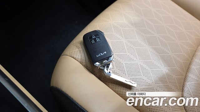 Kia Carnival (IV) Gasoline 9-Seater Prestige 2023 — фото 28