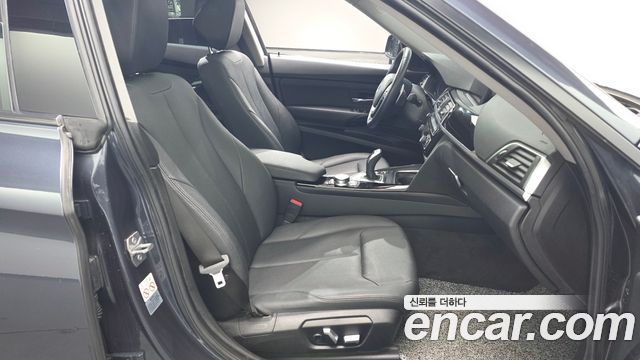 BMW 3 Series GT (F34) GT 320d xDrive 2018 — фото 11