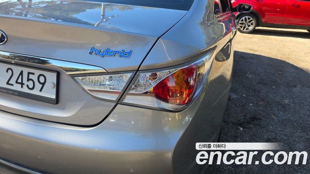 Hyundai Sonata Hybrid 2.0 Premier 2012 — фото 23