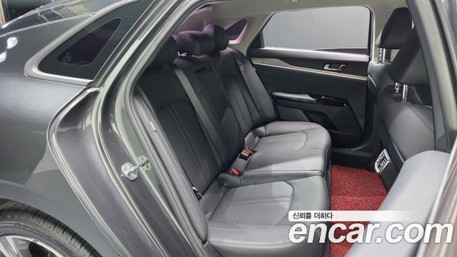 Kia K5 (III) 2.0 Noblesse 2020 — фото 11