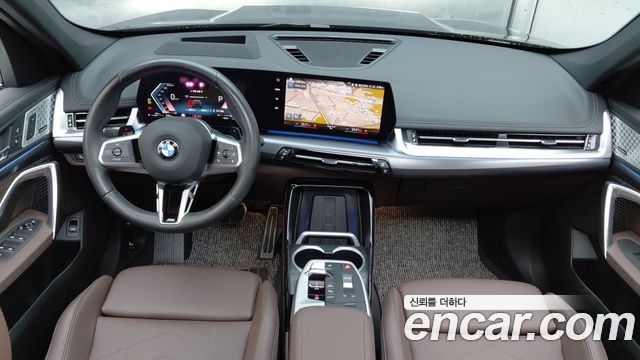 BMW X1 (U11) sDrive 20i M Sport 2023 — фото 7