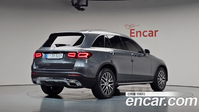 Mercedes-Benz GLC-Class (X253) GLC220 d 4MATIC 2022 — фото 2
