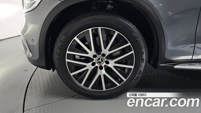 Mercedes-Benz GLC-Class (X253) GLC220 d 4MATIC 2022 — фото 5