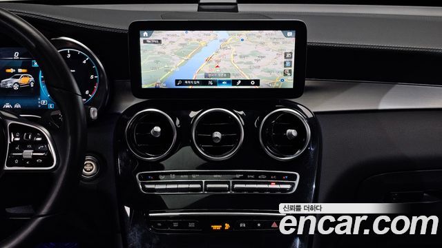 Mercedes-Benz GLC-Class (X253) GLC220 d 4MATIC 2022 — фото 17