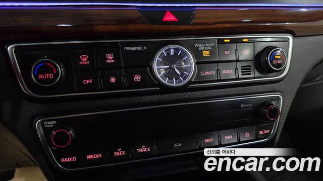 Kia K7 3.0 LPI Luxury (Rental Car) 2017 — фото 15
