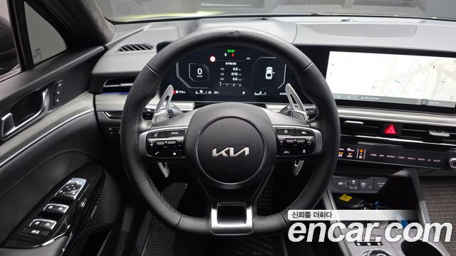 Kia K5 (III) 1.6 Turbo Signature 2024 — фото 14